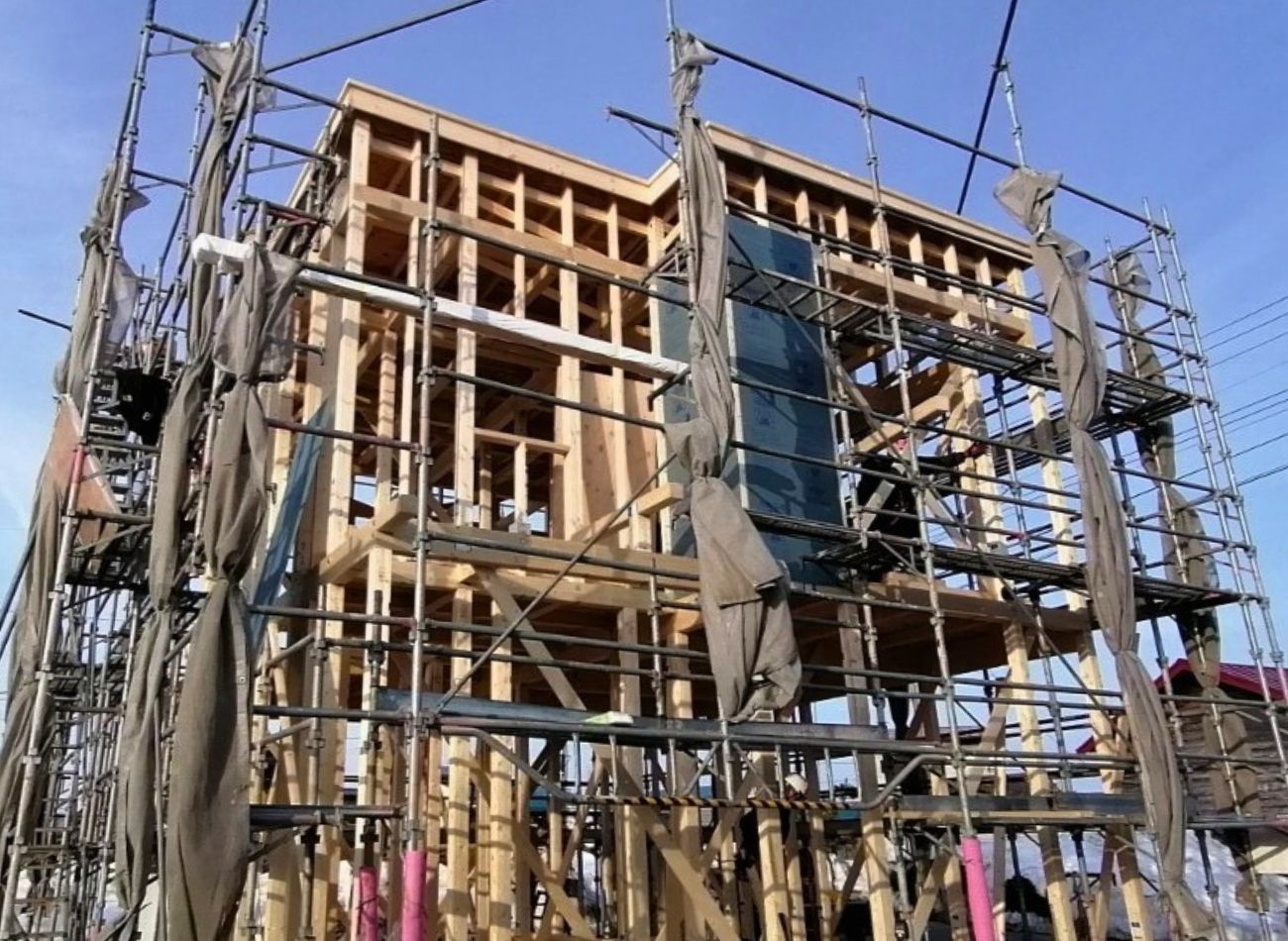【現場レポート】板柳町・K様邸：建て方③｜エヴァーホーム