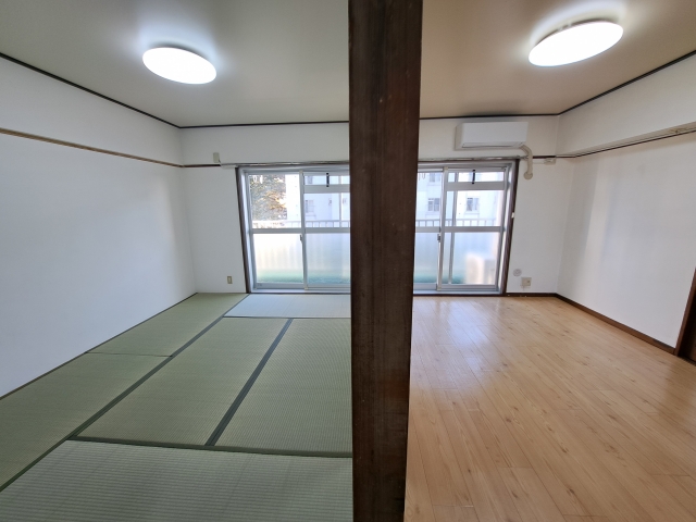 家づくりのヒント｜天窓を設置するデメリット｜将来も安心の住宅建築【イエペディア】